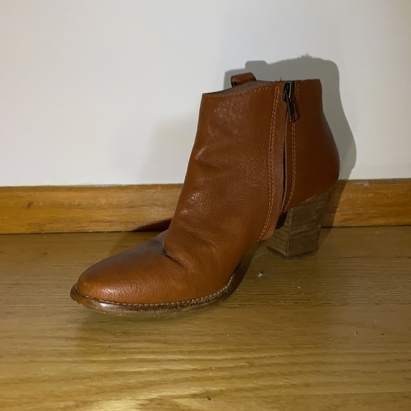 Madewell Leather Stacked Heel Ankle Booties - Picture 4 of 6
